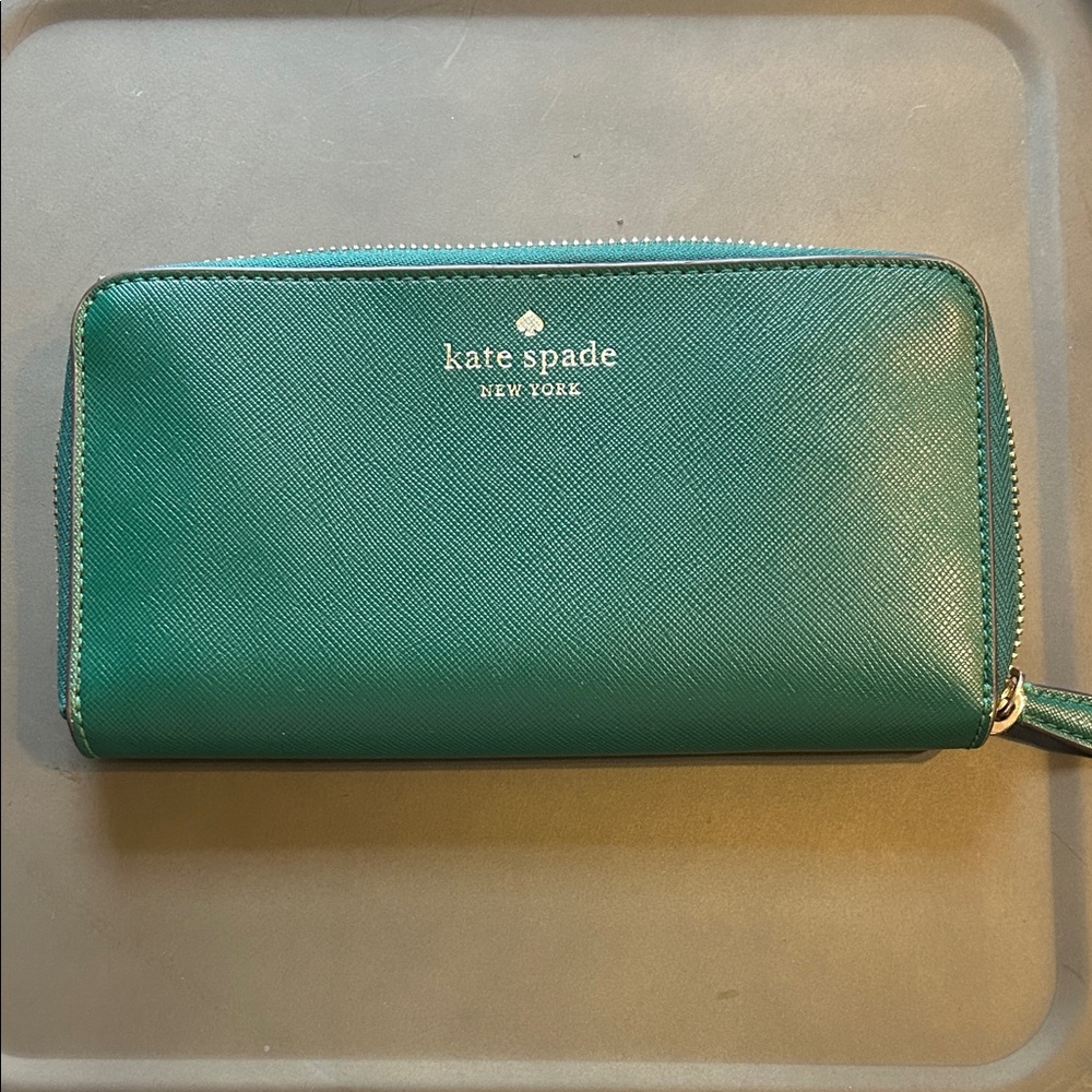 Kate Spade New York Brynn large continental wallet in Saffiano leather